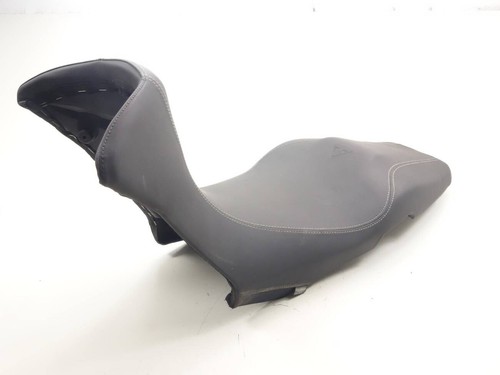 Triumph tiger 1050 seat